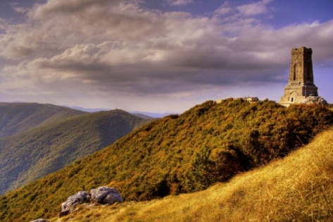 Еднодневна екскурзия - Шипка и Казанлък