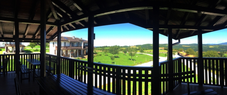 Ваканционно селище Балканъ със Звук и Светлина