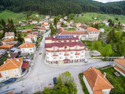 Зелено училище в с.Равногор