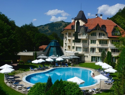 Хотел Евъргрийн Палас