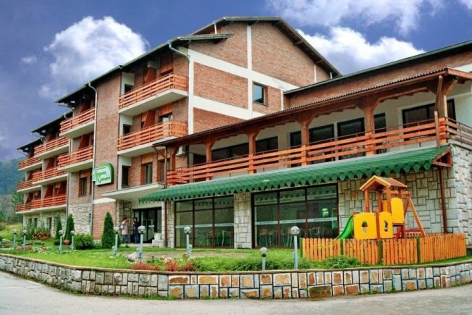 Хотел Момина Крепост