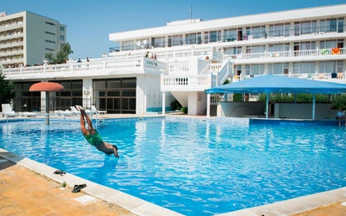 Летен лагер на Зл.пясъци- Хотел Далия Гардън ***