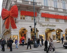 Виена - Коледни базари - от София