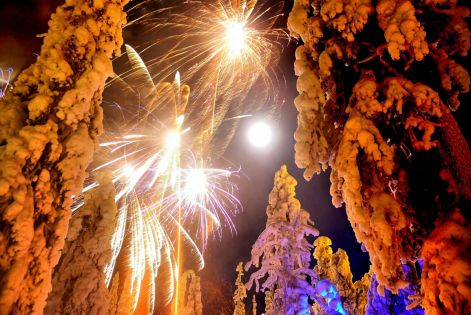 Нова година в ГЪРЦИЯ - ПАРАЛИЯ КАТЕРИНИ - хотел Yakinthos 3* - 4 нощувки! Специално предложение!