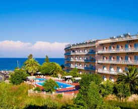 Корфу - островът на нимфите - хотел Potamaki Beach 3*