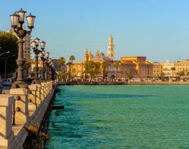 Екскурзия в ИТАЛИЯ - БАРИ, Пулия - 3 нощувки в хотел 3*! Самолетна програма на български език!