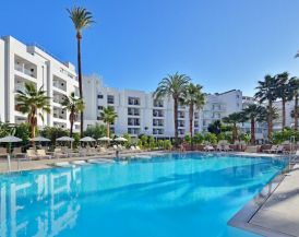 НОВА ГОДИНА В КОСТА ДЕЛ СОЛ, хотел SOL BY MELIA Torremolinos - Don Pedro/Don Marco 4* с включен полупансион, включително празнична новогодишна вечеря! Обслужване на български език!